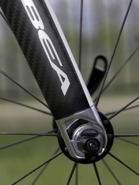 We're guessing this little cutout is more for style than weight savings but it's an interesting detail nonetheless.