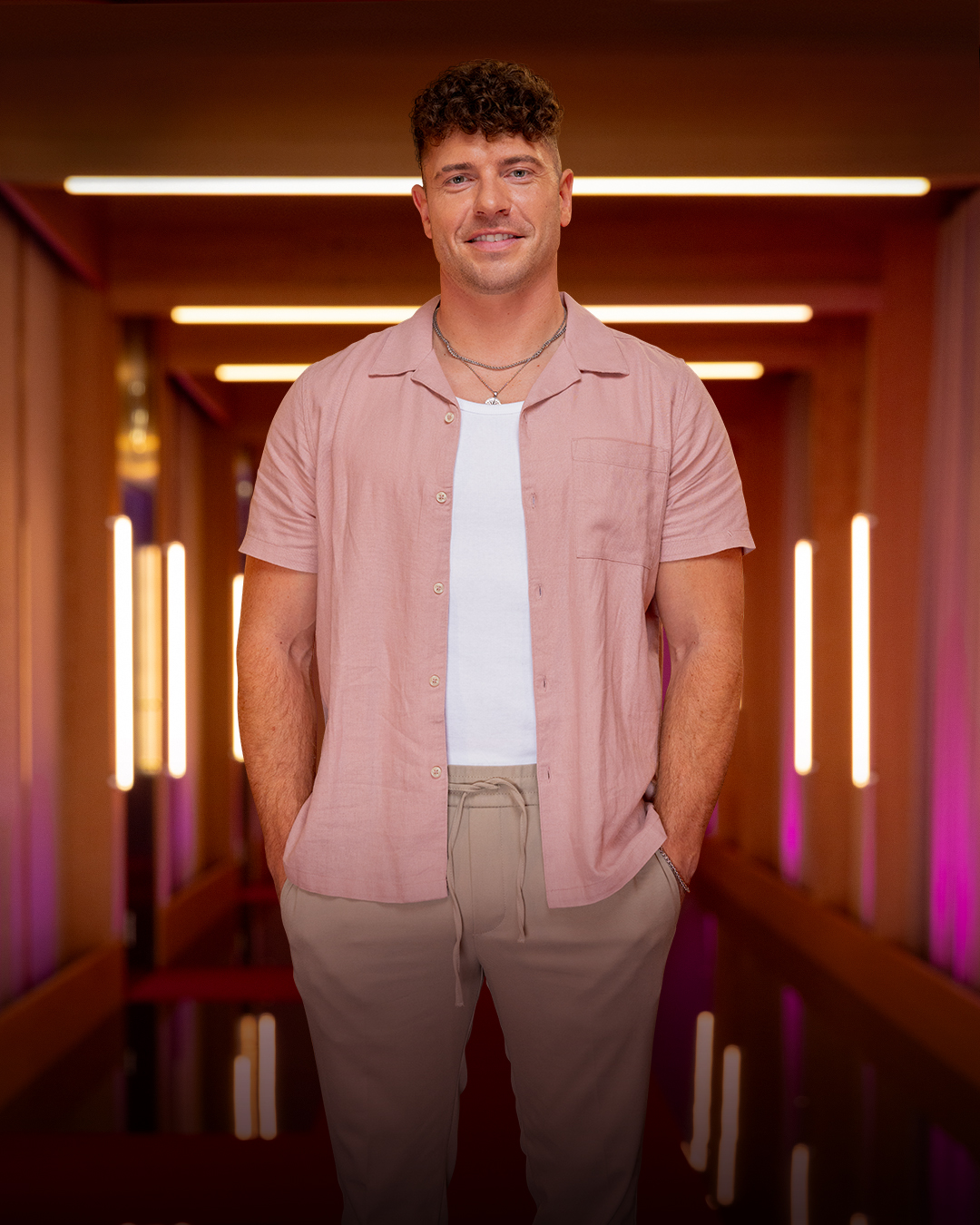 Si from 'Love is Blind: UK' season 3.