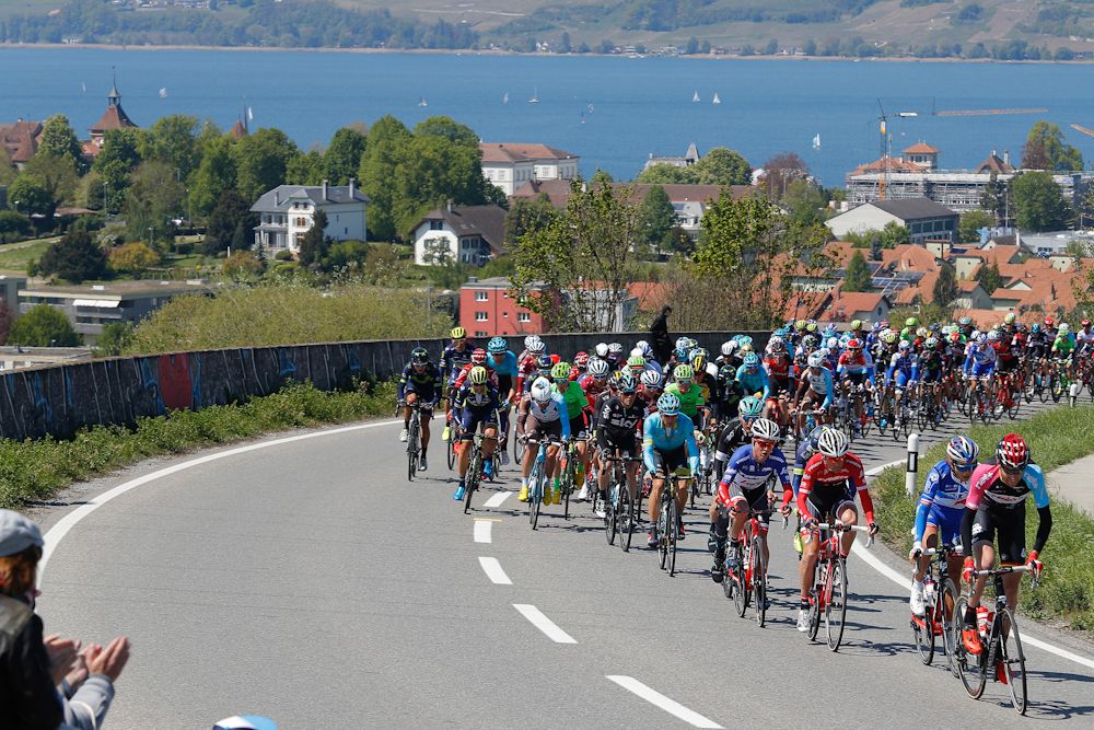The peloton in action during stage 4 at Tour de Romandie