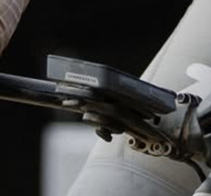 Sram blips under a bike computer
