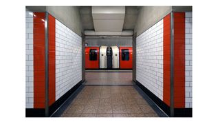 How to shoot photography on the London Underground