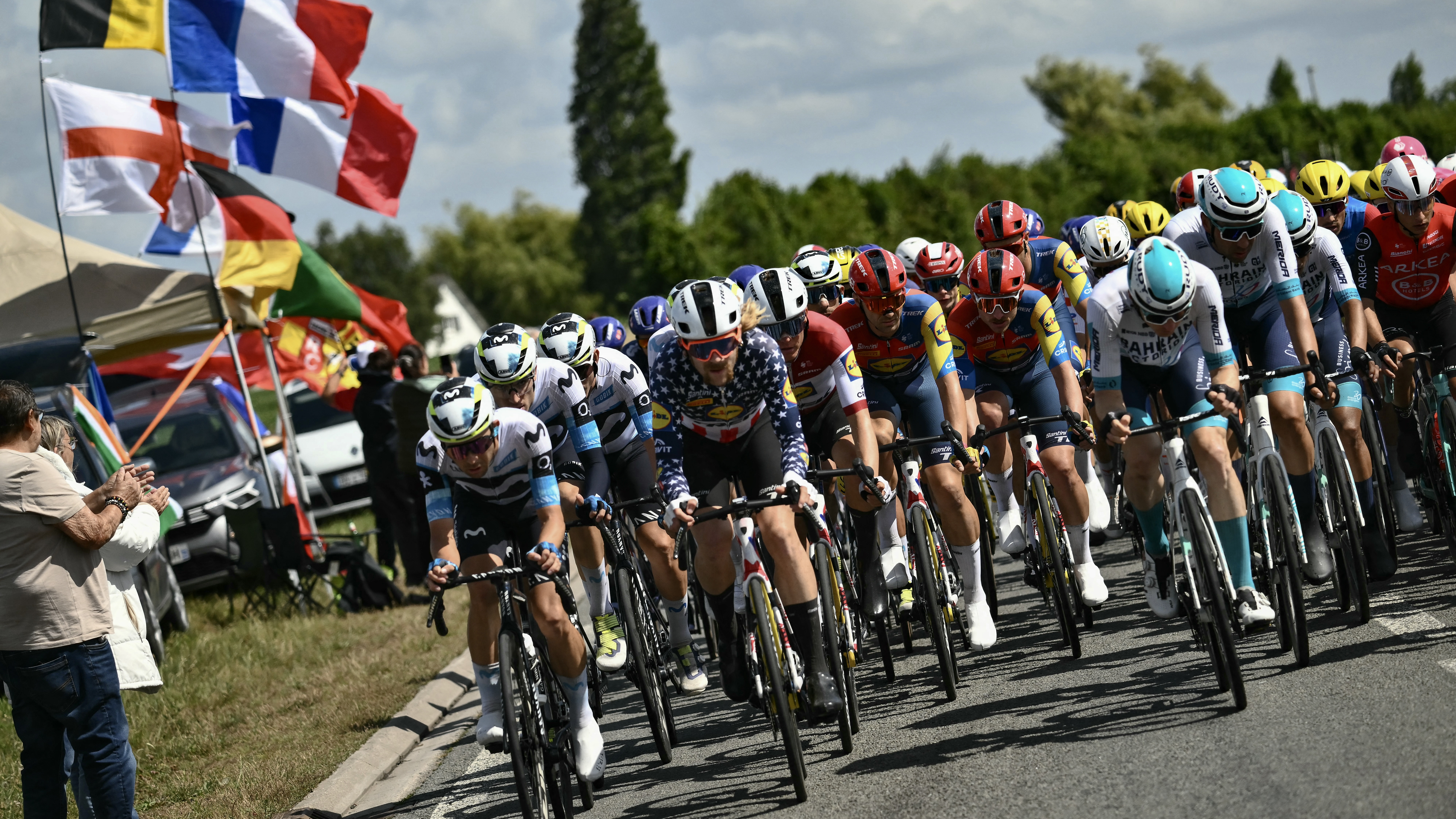 Tour de France 2025 peloton