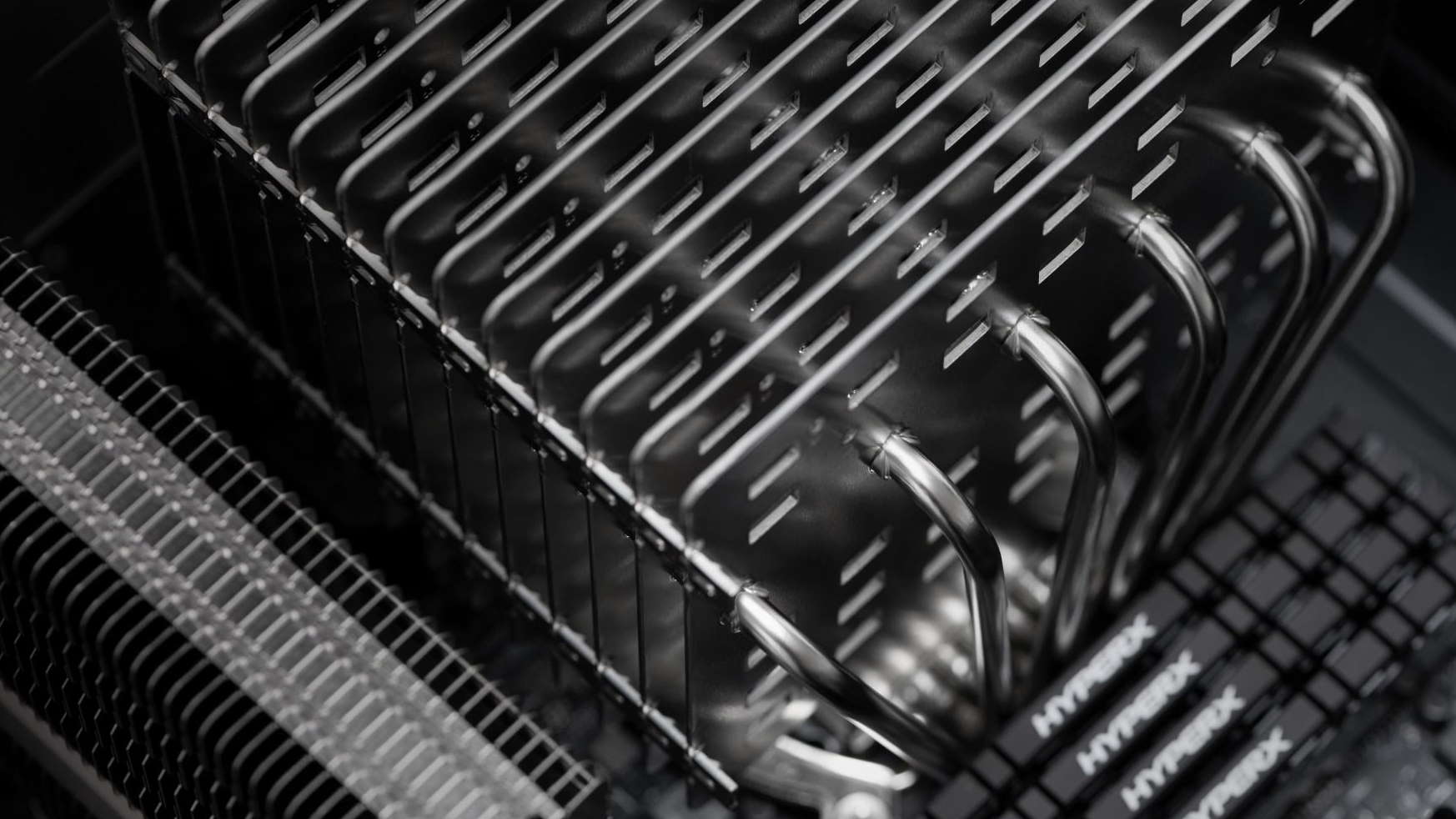 Noctua NH-P1 passive CPU cooler shown in a PC case highlighting the RAM clearance of the heatsink