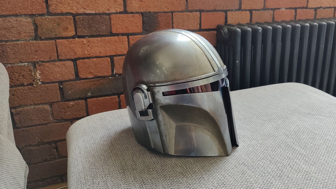 Denuo Novo The Mandalorian Helmet