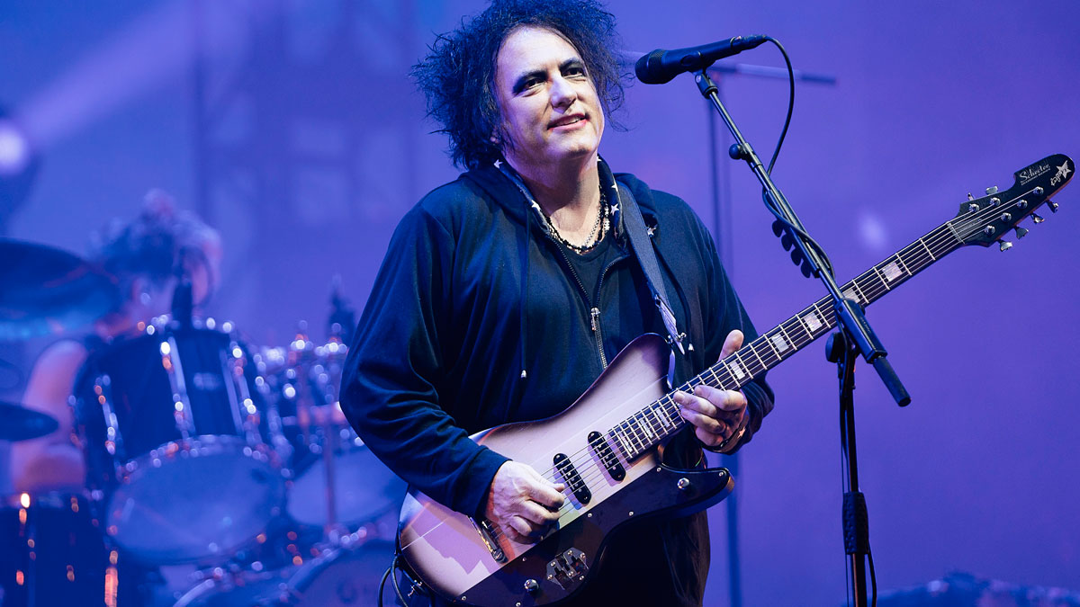 The Cure - Burn (Glastonbury 2019) 