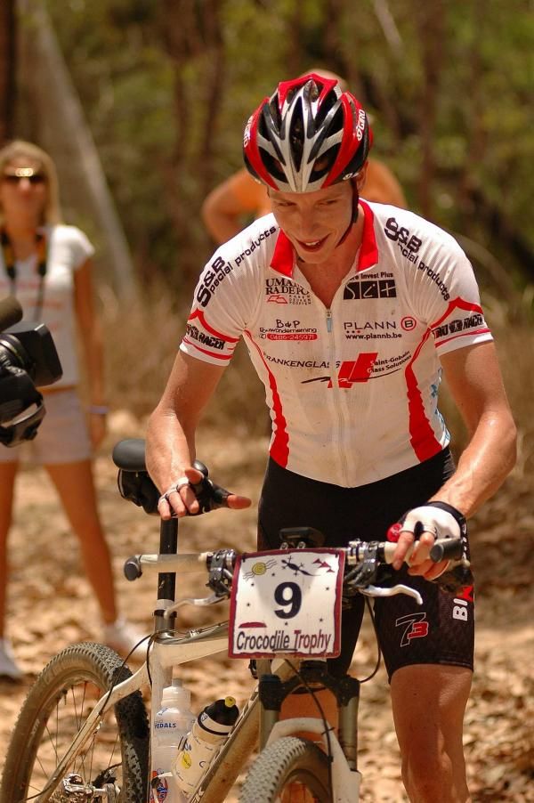 Mike Mulkens at the feed station