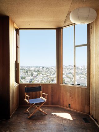 George Homsey's Sea Ranch Home in wood and natural forms that feel organic among trees