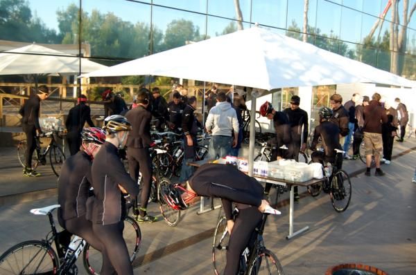 The Geox-TMC team is keeping its 2011 kit hidden for now.