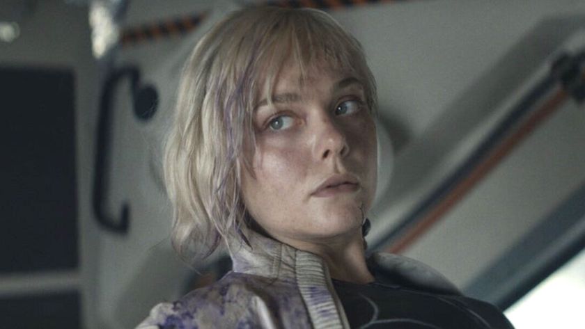 Elle Fanning as Thia in Predator: Badlands
