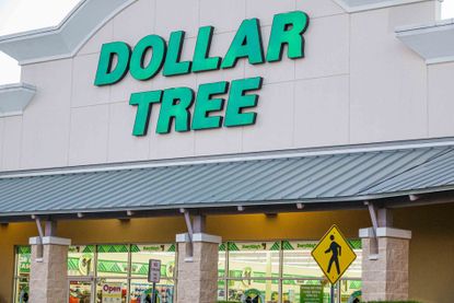 25 Terrible Dollar Store Toys No Kid Would Want