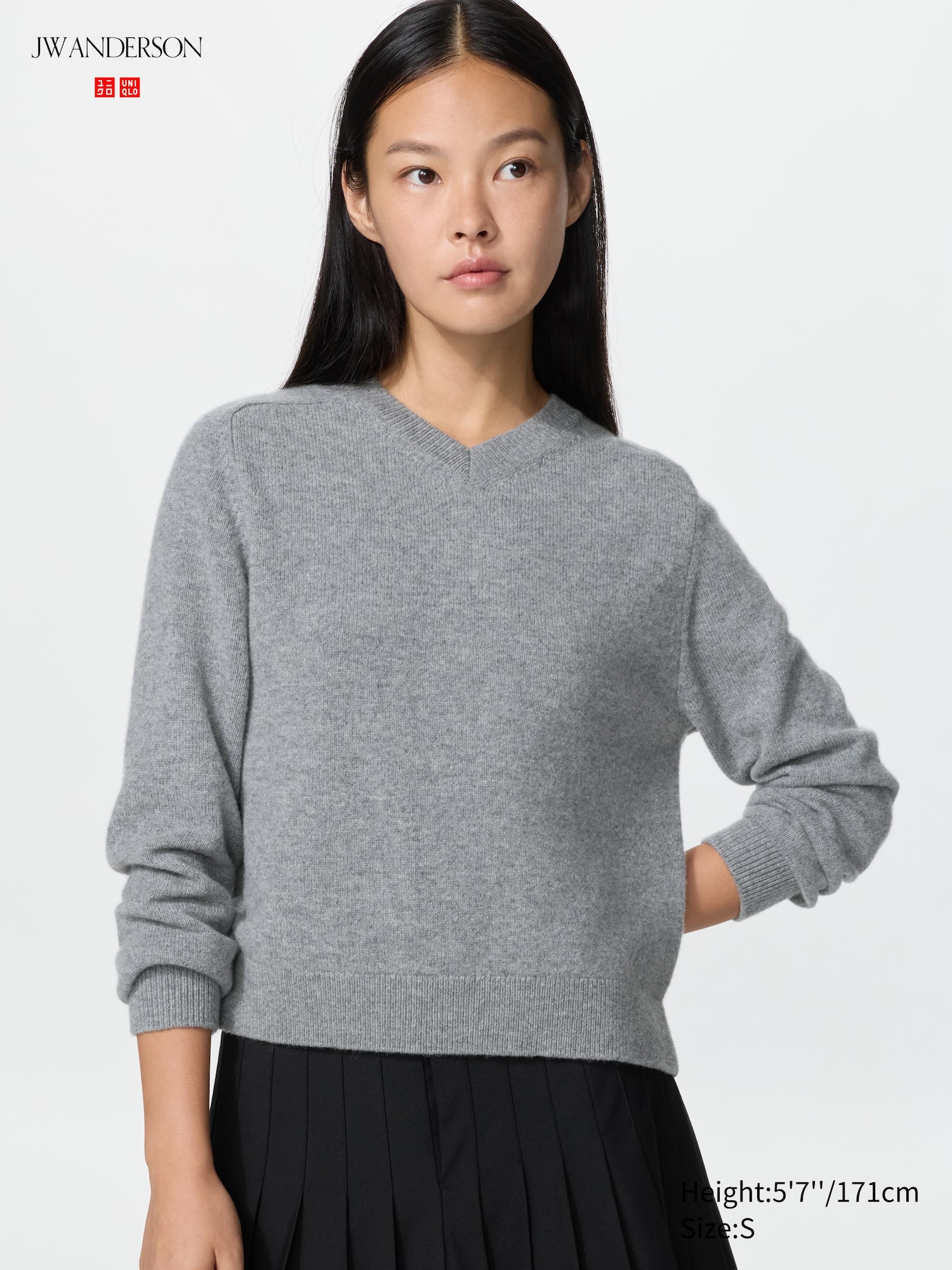 Wool Cashmere Blend V Neck Short Jumper