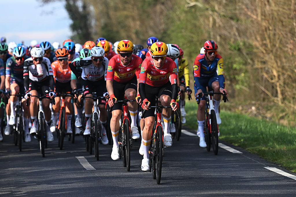 CARRIERES-SOUS-POISSY, FRANCE - MARCH 08: Sven Erik Bystrom of Norway and Team Uno-X Mobility competes during the 84th Paris-Nice 2026, Stage 1 a 170.9km stage from Acheres to Carrieres-sous-Poissy / #UCIWT / on March 08, 2026 in Carrieres-sous-Poissy, France. (Photo by Szymon Gruchalski/Getty Images)