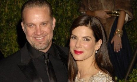 Sandra Bullock and Jesse James: Did Facebook predict their demise?