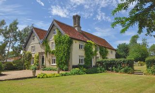 houses fit for a queen Little Stonham