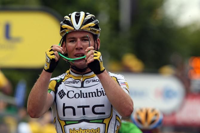 Cavendish continued his special salutes with one for Oakley in 2009