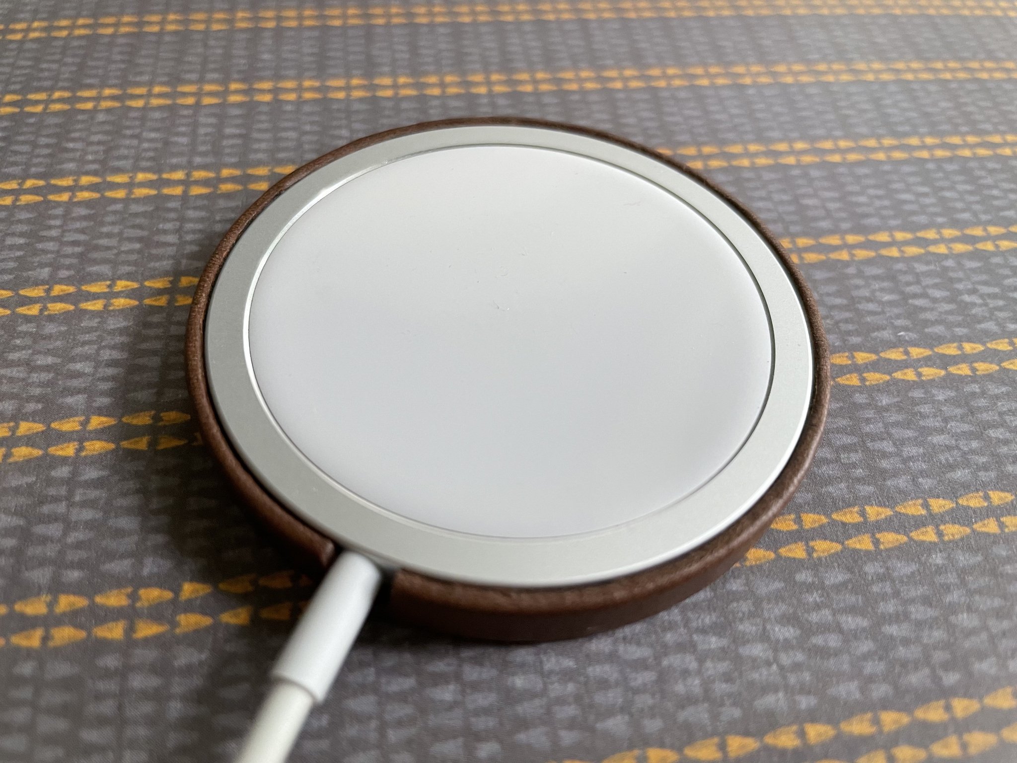 Nomad Leather Cover for MagSafe review: Class up your charger | iMore