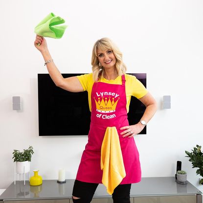 Lynsey Queen Of Cleans Explains How To Clean Stainless Steel | Ideal Home