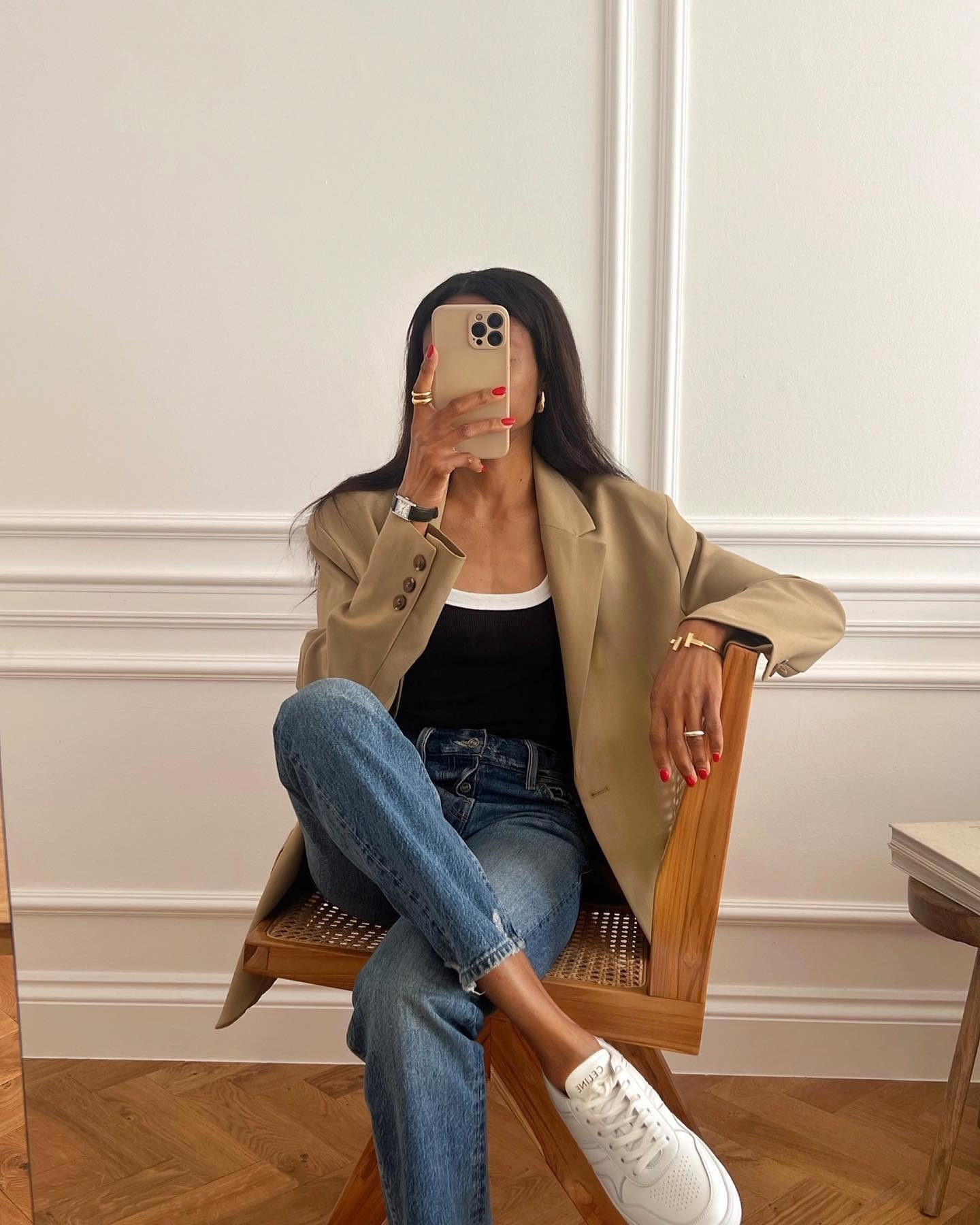 womens-designer-jeans-309376-1694552971528-image