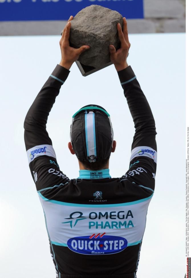 Terpstra takes a look at his prize from another angle