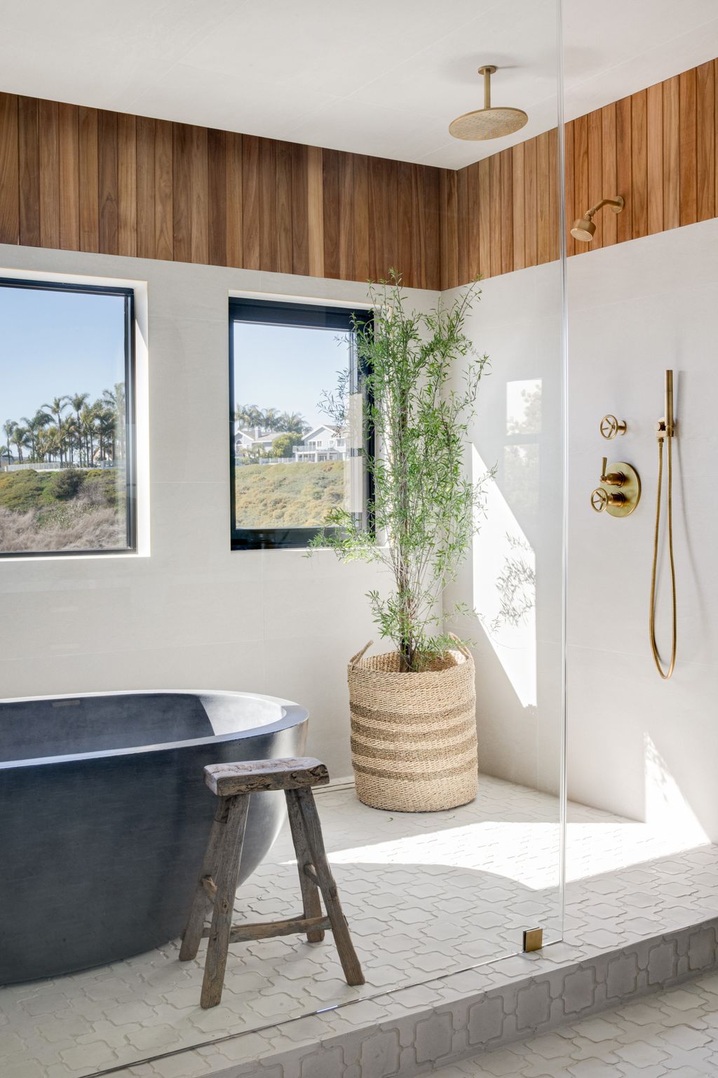 Walk in shower ideas - 14 ways to add a little luxury | Livingetc
