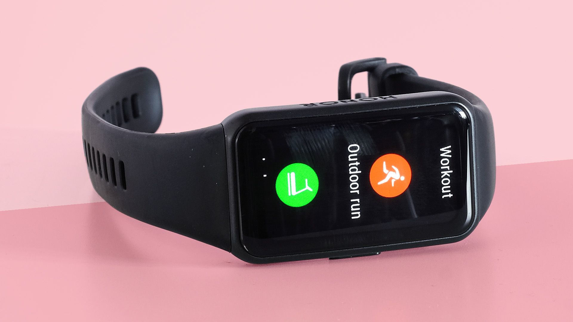 Honor Band 6 pictured on its side during Fit&Well's testing