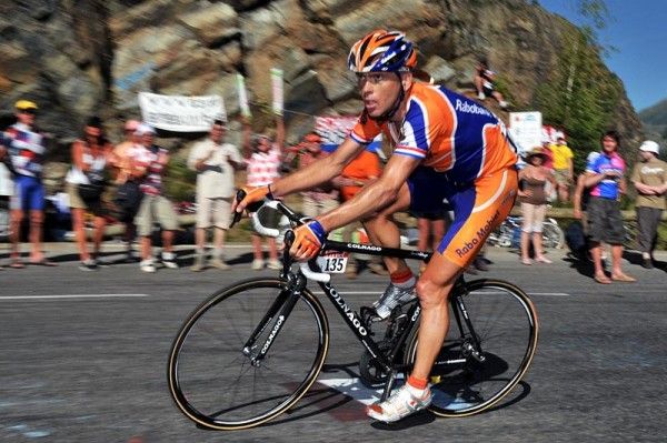 Aside from team leader Denis Menchov, Koos Moerenhout was the first of a cluster of Rabobank riders to pass.