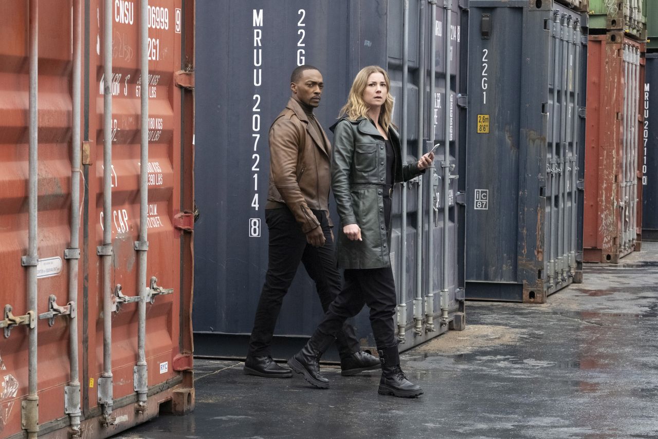 (L-R): Falcon/Sam Wilson (Anthony Mackie) and Sharon Carter/Agent 13 (Emily VanCamp) in Marvel Studios' THE FALCON AND THE WINTER SOLDIER exclusively on Disney+. Photo by Chuck Zlotnick. &Acirc;&copy;Marvel Studios 2021. All Rights Reserved.