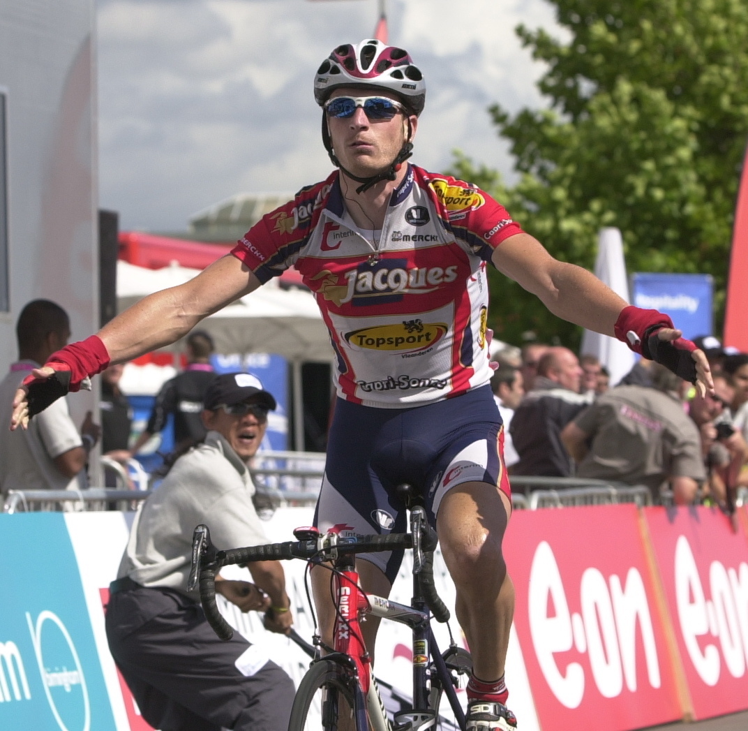 TOUR OF BRITAIN STAGE FOUR: WILLEMS TAKES SHORT CUT TO VICTORY ...