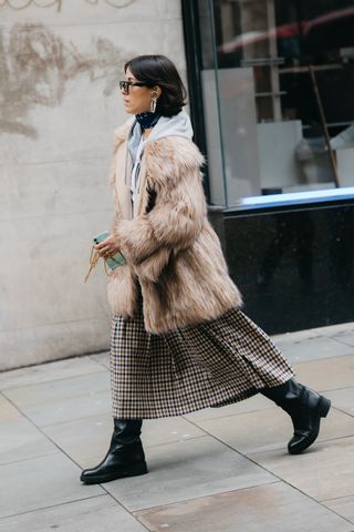 London Fashion Week street style: Checked skirts