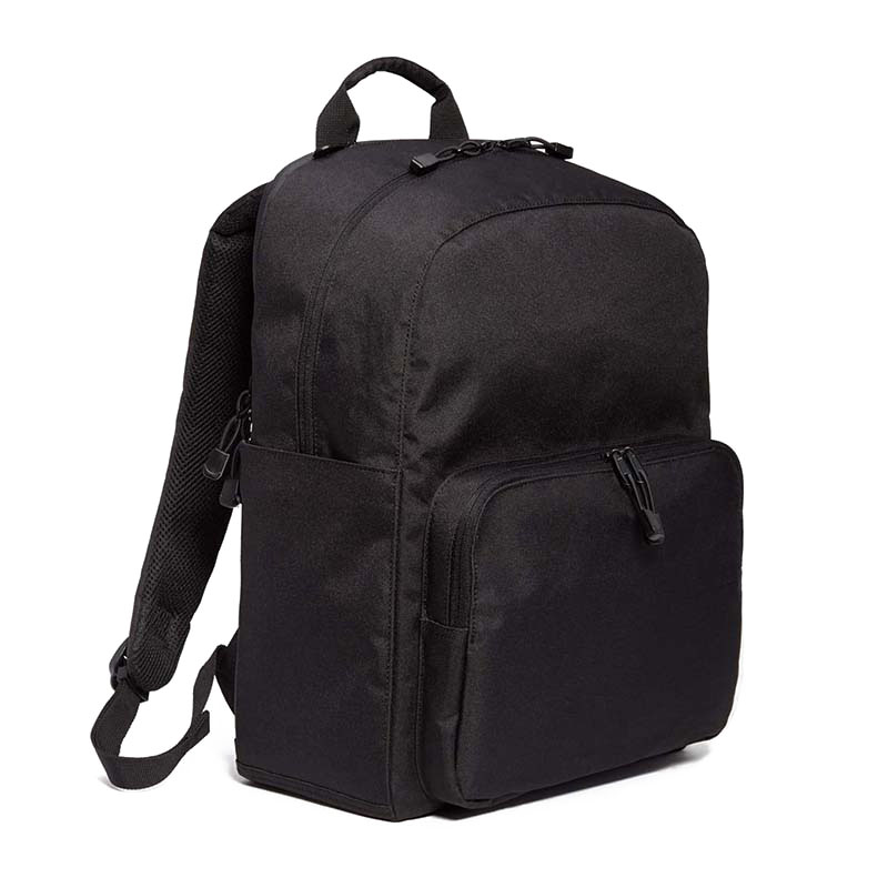 Lo & Sons Hanover 2 Deluxe backpack against a pure white background
