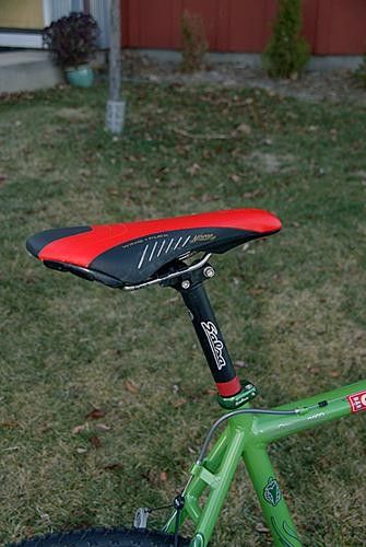 The fi'zi:k Nisene saddle