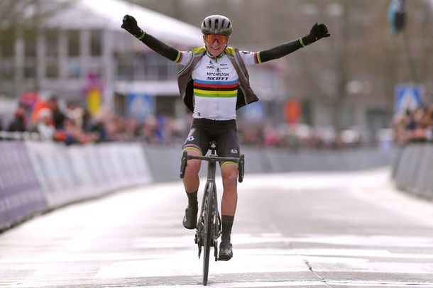 (cyclingnews.com) (Luc Claessen/Getty Images)