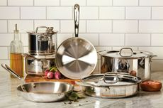  Cyber Monday All-Clad deal stainless steel