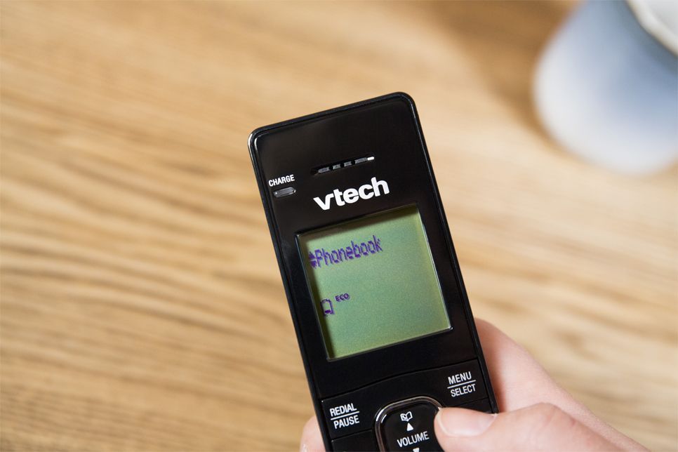 The CS5119 can store up to 50 name and number entries in its phone book.