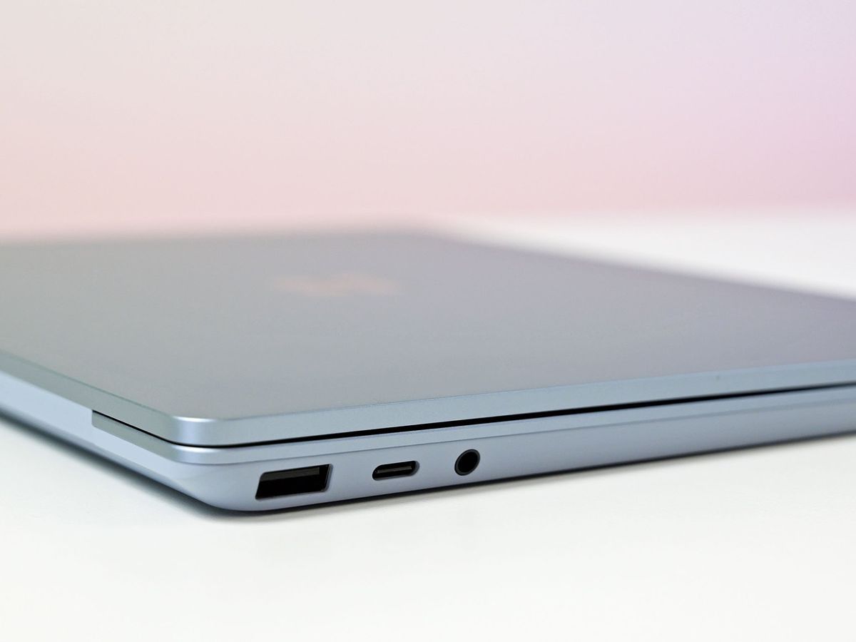 Surface Laptop Go