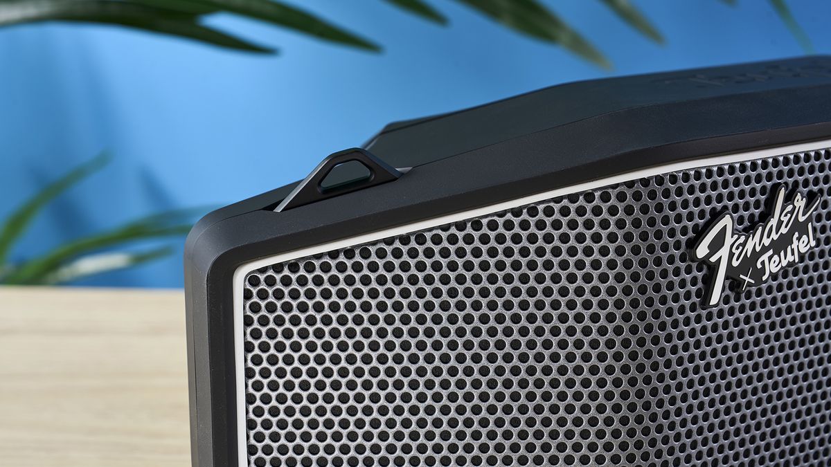 Fender Rocksrer Fender x Teufel Rockster Cross review | Tom's Guide