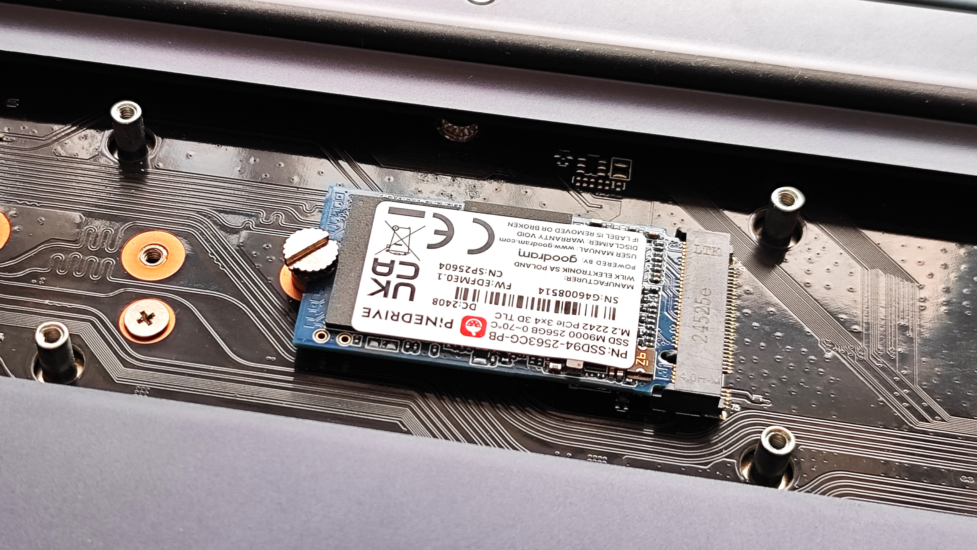 Argon40 Laptop