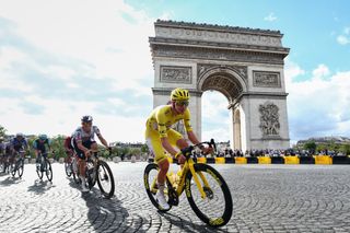 GC times to be taken before Montmartre climbs on Tour de France final stage for second year in a row due to safety concerns