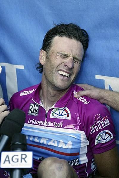 Petacchi had to work hard to win stage 18, and was exhausted afterward