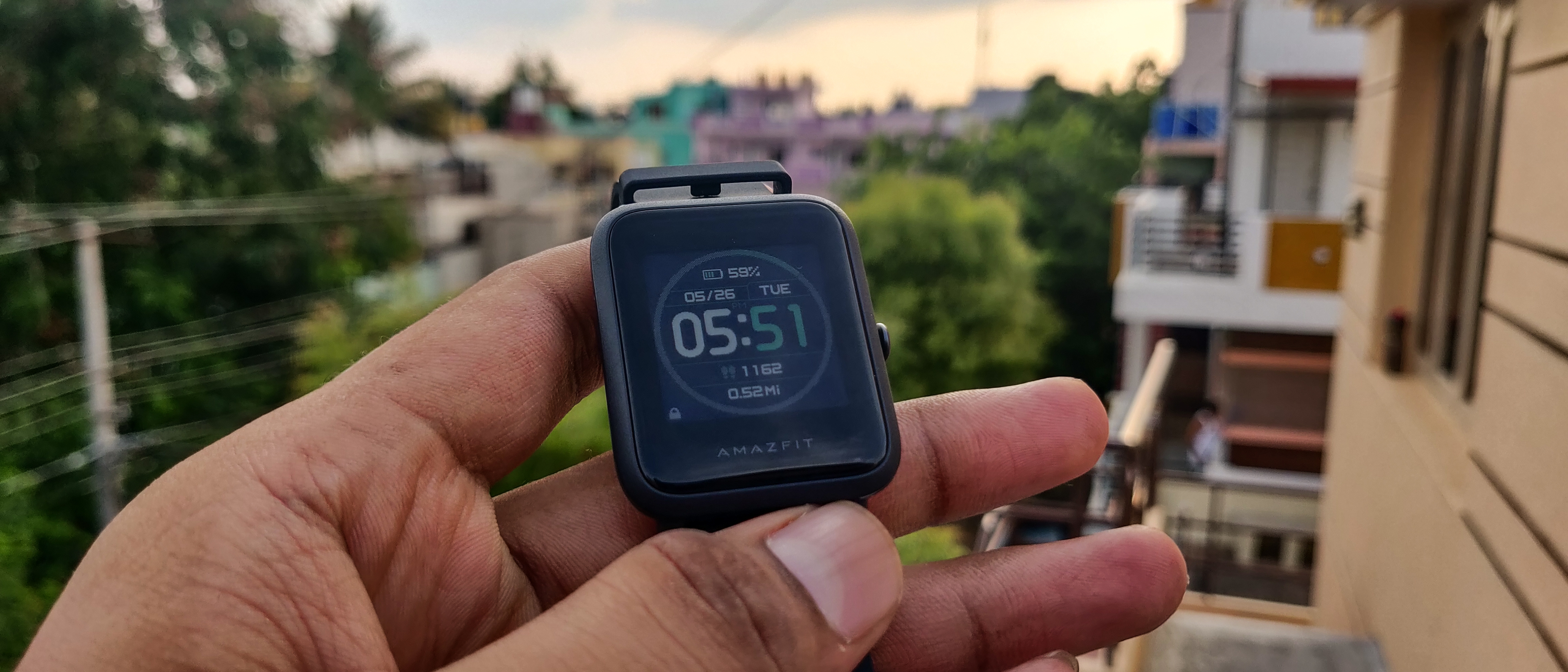 Amazfit Bip S smartwatch review: Price and battery life will smoke the  competition - CNET