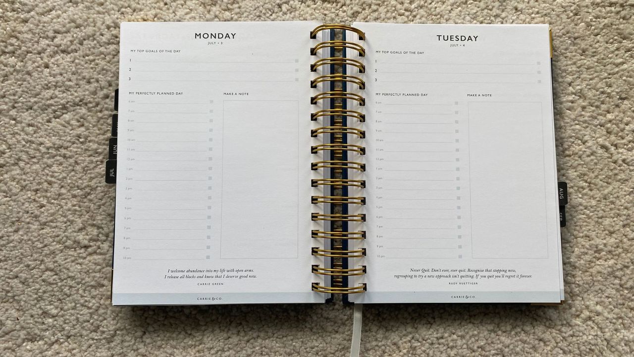 An example of the inside pages of the Carrie &amp; Co productivity planner 2023.