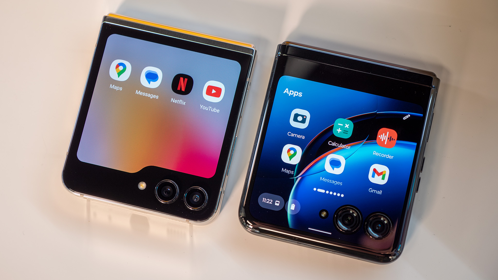 Samsung Galaxy Z Flip 5 vs Motorola Razr Plus (2023): which is the best flip  phone? - PhoneArena