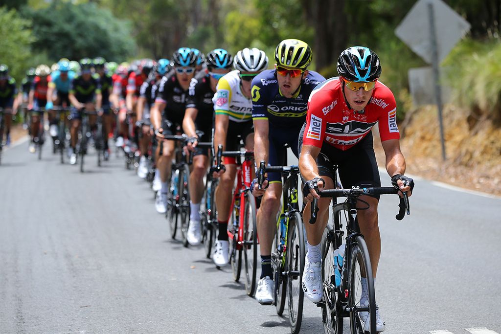 Danny van Poppel (Team Sky) does a job