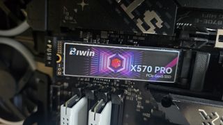 Biwin Black Opal X570 Pro loaded into a gaming PC.