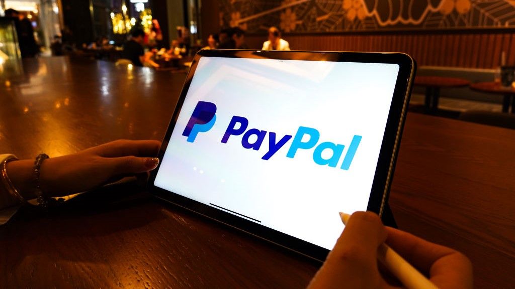 photo of PayPal wants to share your data – unless you do this image