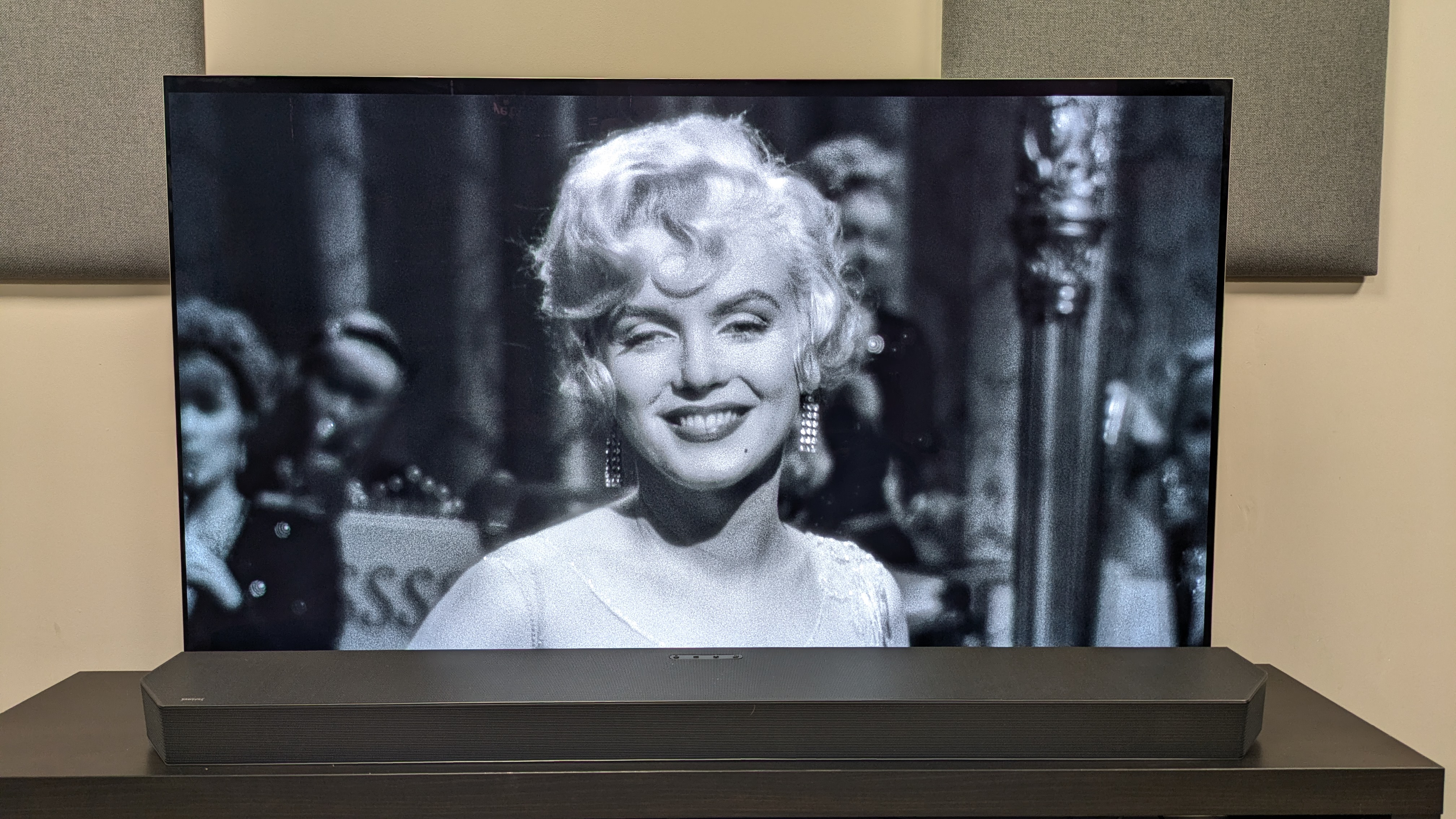 Some Like it Hot 4K Blu-ray showing a close-up shot of Sugar, shown on an LG G5