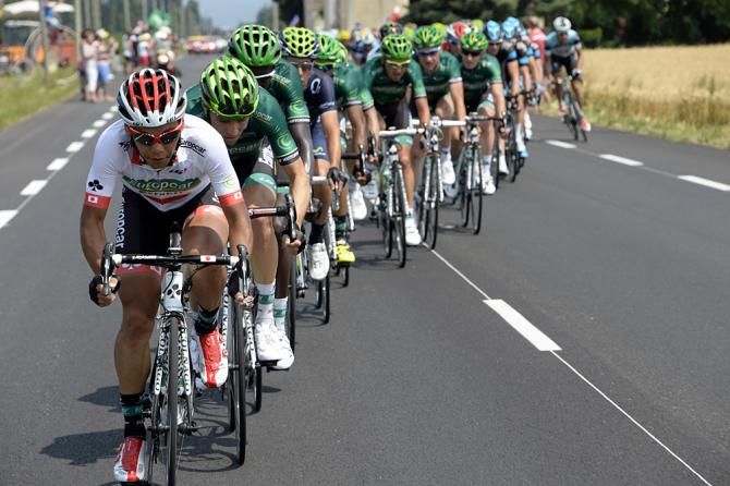 Yukira Arashiro (Europcar) leads the chase