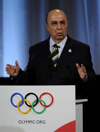 President of the Brazilian Central Bank, Henrique Meirelles presents Rio's bid for the 2016 Olympics