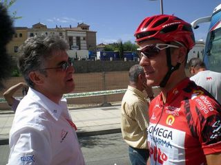 Race leader Philippe Gilbert meets with his former boss from FDJ Marc Madiot.