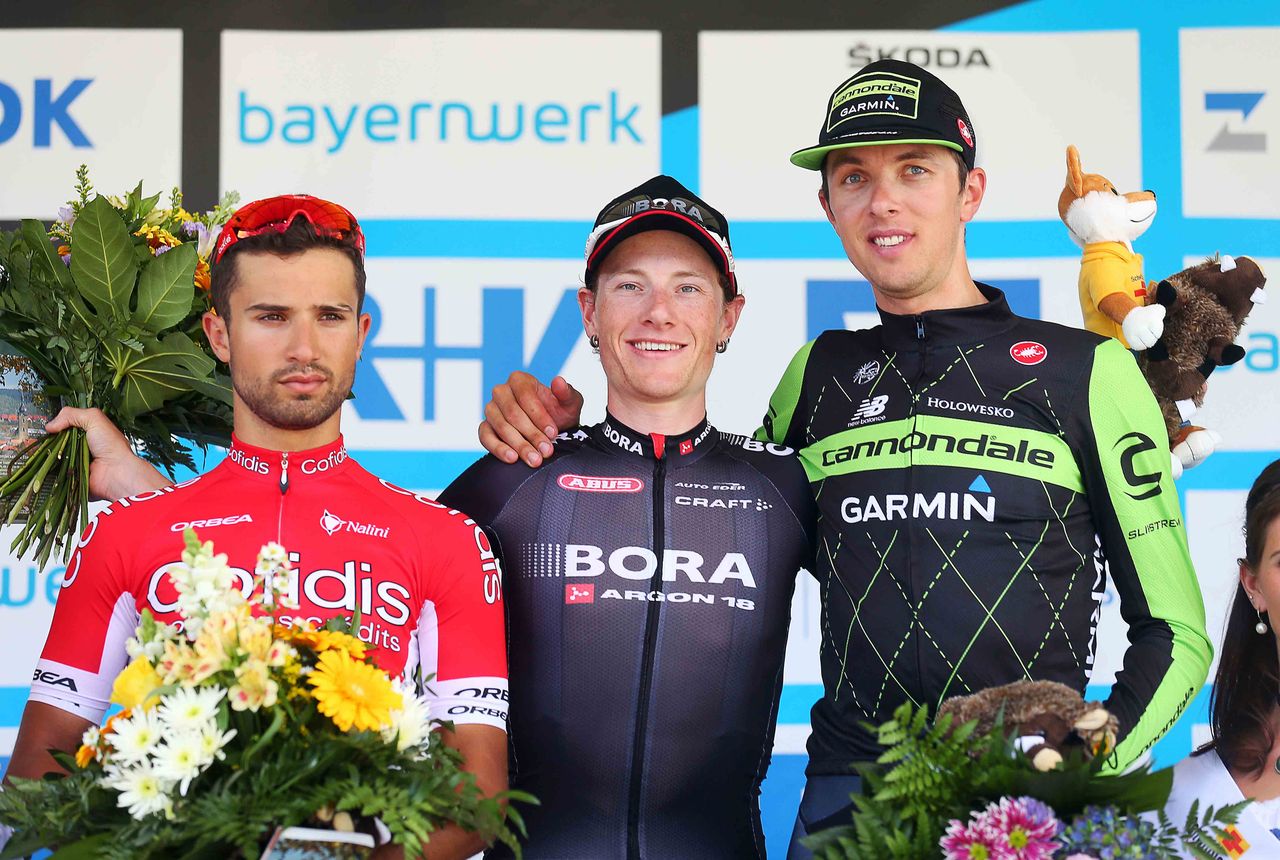 Nacer Bouhanni (Cofidis), Sam Bennett (Bora Argon 18) and Ramunas Navardauskas (Cannondale-Garmin)